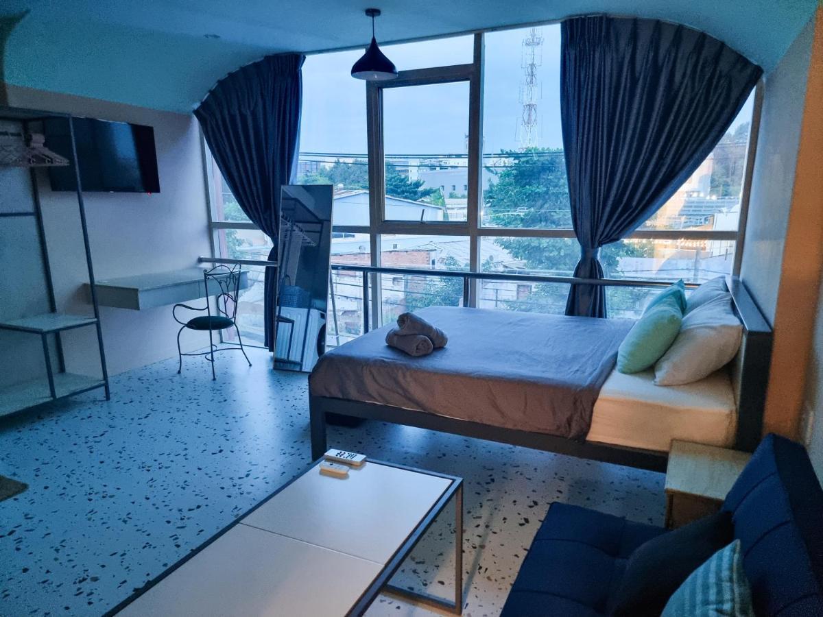 Habista Serviced Apartment - 45Tl ホーチミン市 エクステリア 写真